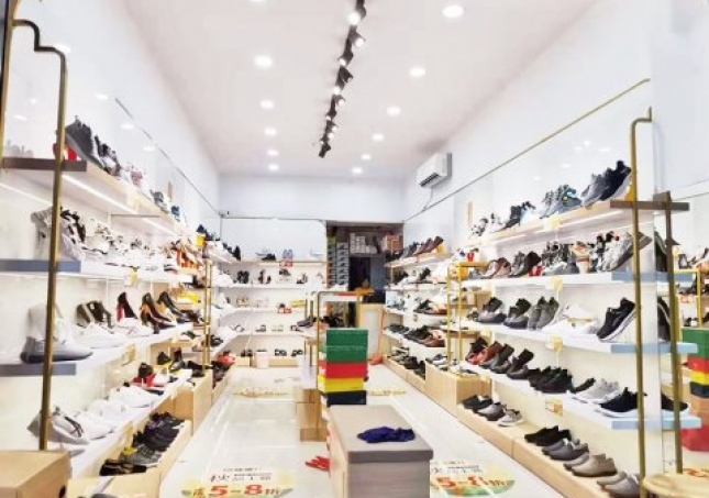 賀：福連升休閑鞋品牌四川攀枝花仁和新街店正式開業(yè)！