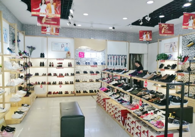 賀：福連升老北京布鞋/中年鞋河北保定曲陽專賣店重裝開業(yè)！